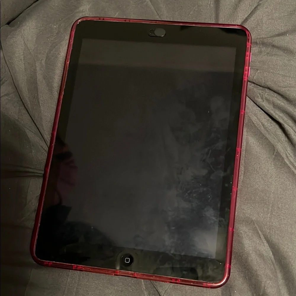 iPad Air 2013 16GB with FREE bubble case